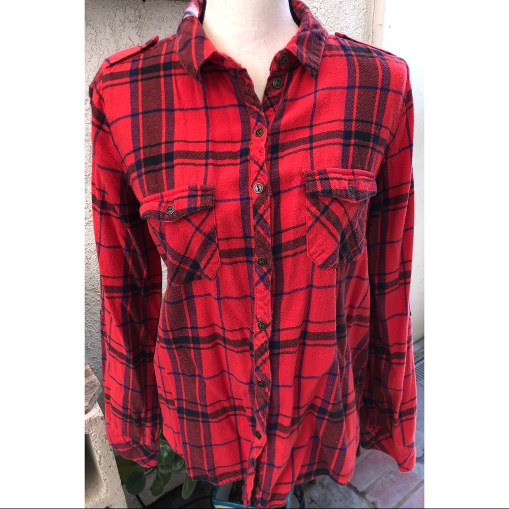 C & C California Flannel size medium